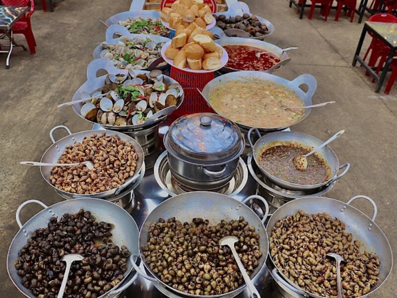 Buffet Lụm Lúa